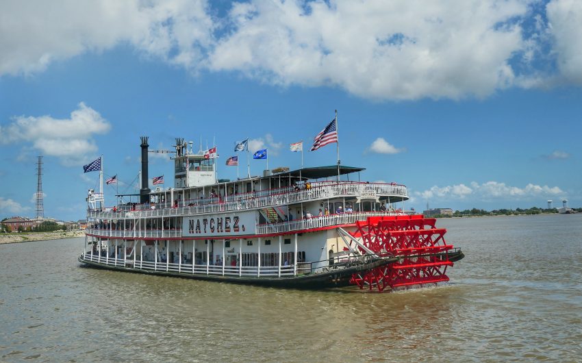 Steamboat NATCHEZ